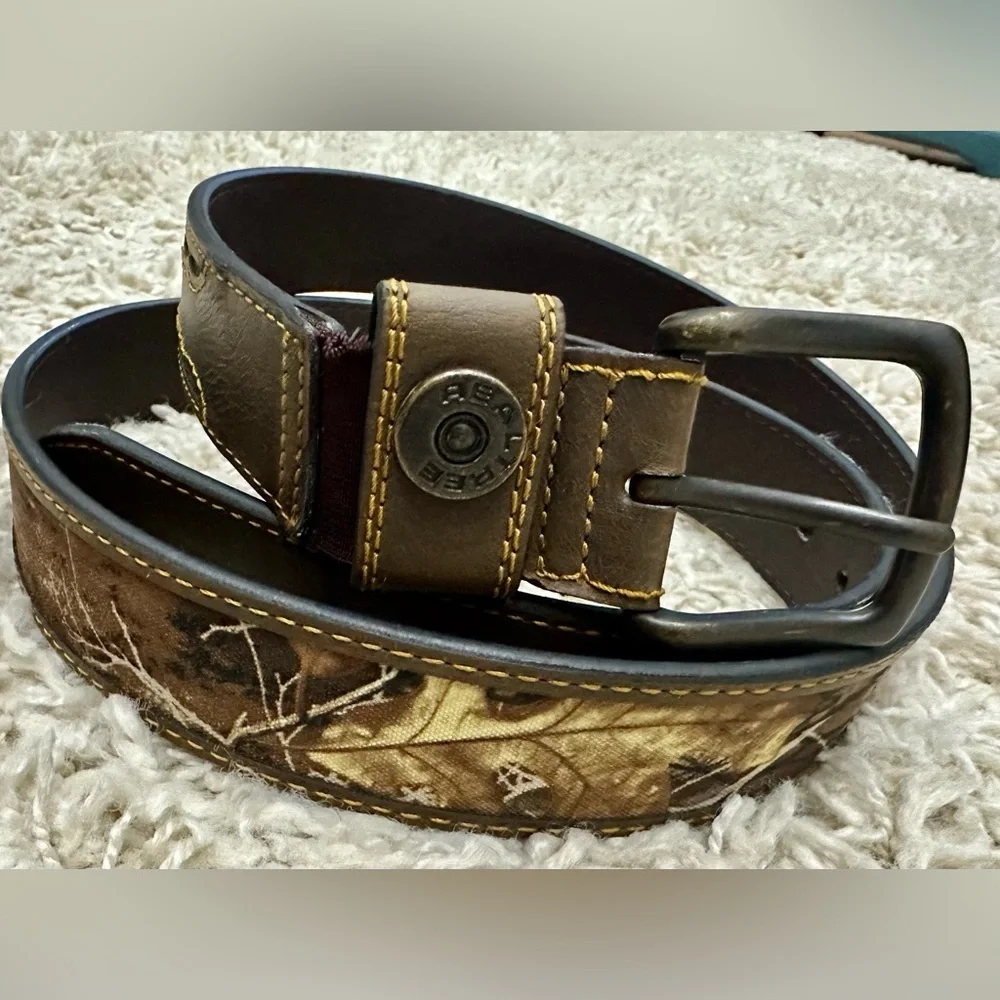 RealTree Brown Camouflage Leather Belt size 2x 46-46 (1st notch to last 44-50”)